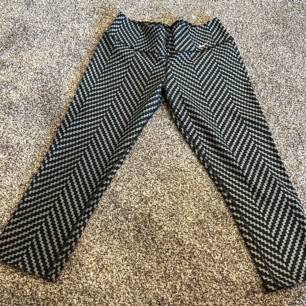 Nike dri-fit leggings